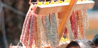 Cuatro organizaciones de ambulantes se disputan control del Centro Histórico ambulantes