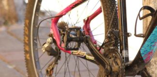 Sujeto roba dos bicicletas de casa en San Baltazar Campeche bicicletas