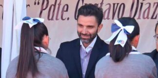 Beca Benito Juárez beneficia a 755 mil estudiantes poblanos: Abdala estudiantes