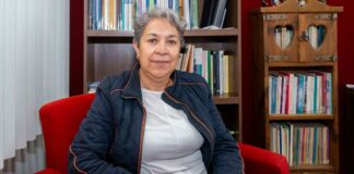 El dilema de los nuevos libros de texto, analiza académica IBERO libros