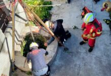 Rescatan a mujer que cayó a pozo en San Baltazar Campeche