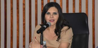 Norma Layón buscará dar informe antes de ir por la gubernatura Layón