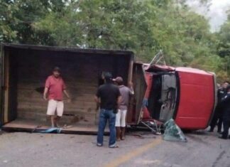 Chiapas: Volcadura de camión deja dos migrantes muertos y 38 heridos Migrantes