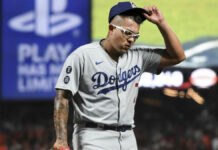 Julio Urías evita prisión por cargos de violencia doméstica Urías