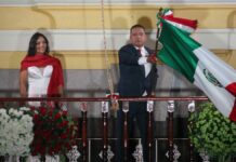 Encabeza Mundo Tlatehui Grito de Independencia en San Andrés Cholula