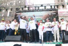 Puebla festeja campeonato de Pericos con desfile