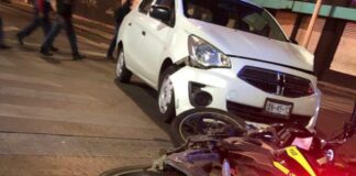 Muere motociclista en accidente vial en Prados Agua Azul