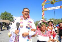 Sergio Salomón celebra el Huey Atlixcáyotl en Atlixco