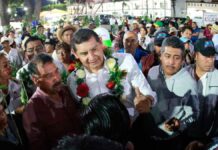 Armenta recorre Tecamachalco y Felipe Ángeles Armenta