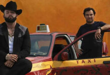 “Checo taxista” aparece en video musical de Carin León Checo