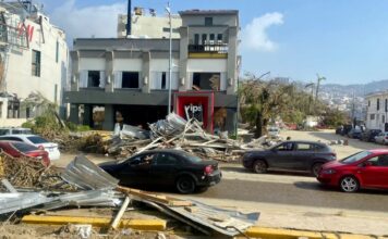 Turista relata cómo vivió el paso de “Otis” en Acapulco