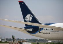 Despega primer vuelo humanitario para rescatar personas de Guerrero Vuelo humanitario.