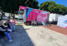Personal de SGyDU se capacitan en la prevención del cáncer de mamá