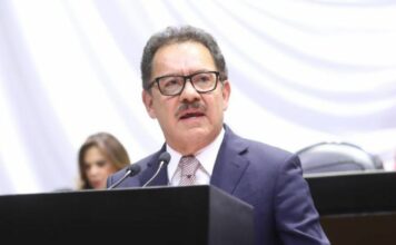 Nacho Mier se solidariza con afectados por el Huracán Otis