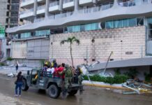 Alcaldesa de Acapulco llama “cohesión social” a los actos de rapiña