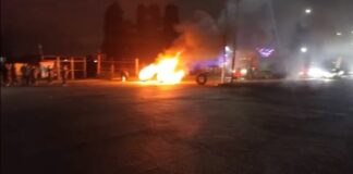 Bloquean carretera federal a México por construcción de complejo