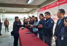 Ariadna Ayala reconoce a policías y anuncia aumento salarial elementos