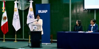 Lilia Cedillo asiste a informe de labores de la directora del Instituto de Ciencias Lilia Cedillo