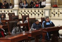 Congreso Local recibe visita de niños del DIF Coronango Niñas