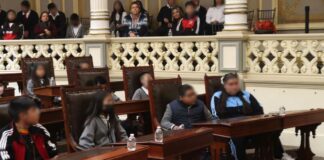 Congreso Local recibe visita de niños del DIF Coronango Niñas