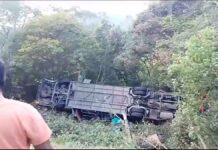 Accidente deja un muerto y 32 en carretera a Putla de Guerrero Putla
