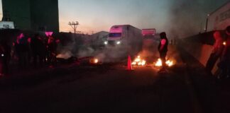 Liberan a detenidos para desbloquear autopista México-Puebla