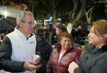 Pepe Chedraui visita a vecinos de San Pablo Xochimehuacan
