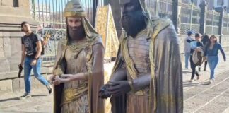 Hallan cofre robado a rey mago del nacimiento en Centro Histórico