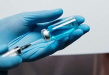 Casos de dengue, COVID-19 y sarampión disminuyen en México vacuna