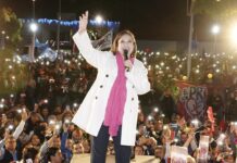 Xóchitl respalda a Lalo Rivera en cierre de campaña