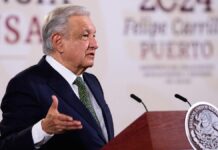 AMLO explota contra preguntas del debate presidencial