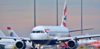 Se desploma avión en Fort Smith, Canadá; hay al menos 10 muertos Canadá