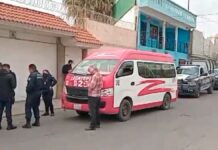 Conductor de auto de lujo dispara a pasajero de transporte en Cholula conductor