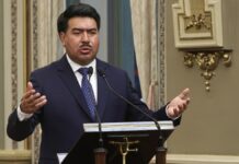 Javier Aquino comparece ante el Congreso del Estado