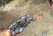 Motociclista muere tras derrapar y caer a barranca en Izúcar Motociclista