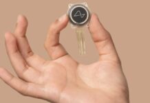 Neuralink logra primer implante de chip cerebral en un ser humano
