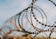 Tribunal Supremo de EU avala retiro de púas en frontera con México Tribunal