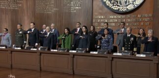 Sergio Salomón asiste a ceremonia por 107 aniversario de la Constitución