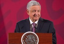 AMLO se compromete a terminar reconstrucción de Acapulco antes de terminar mandato