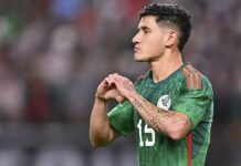 Uriel Antuna “pide perdón” a Chivas por haber besado escudo del Cruz Azul