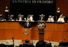 Armenta acude a develación de letras doradas en Senado de la República Armenta