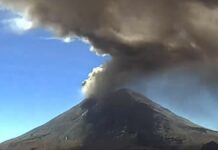 Suspenden operaciones en el AICM por actividad del Popocatépetl
