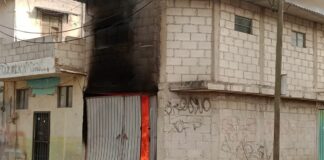 Cinco intoxicados deja un incendio en colonia San Ramón