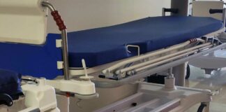 Joven habría sido ingresada sin vida a clínica por su suegra Joven