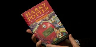 Primera edición del libro de Harry Potter es vendida por más de 230 mil pesos