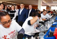 Gobernador y SEDIF inauguran nave de Automoción de la empresa CINIA SEDIF