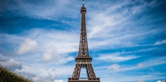 Torre Eiffel cierra por huelga de trabajadores Torre Eiffel