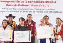 Gobernador inaugura obras y entrega apoyos sociales en Tlatlauquitepec gobernador