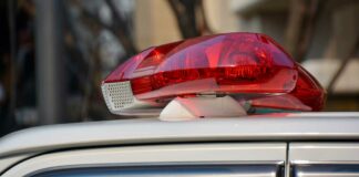 Arrestan en Periférico Ecológico a sujetos que participaron en robo de tráiler tráiler