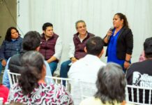 Describen vecinas y vecinos principales necesidades de colonias del sur a Pepe Chedraui Chedraui